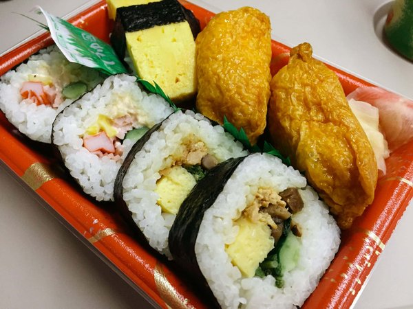 The beauty of bento boxes: japanese lunch art